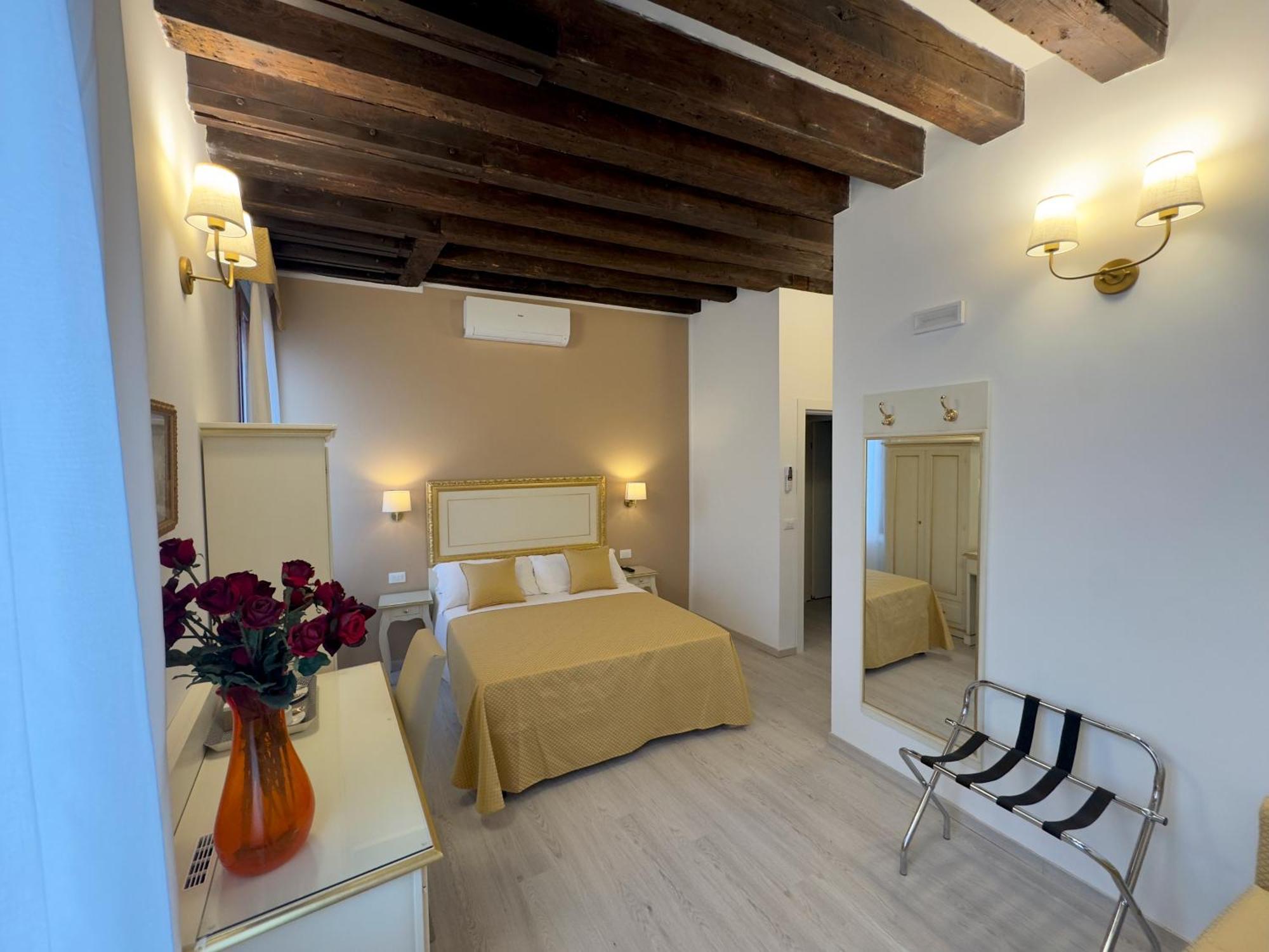 Residenza Briati Pensión *